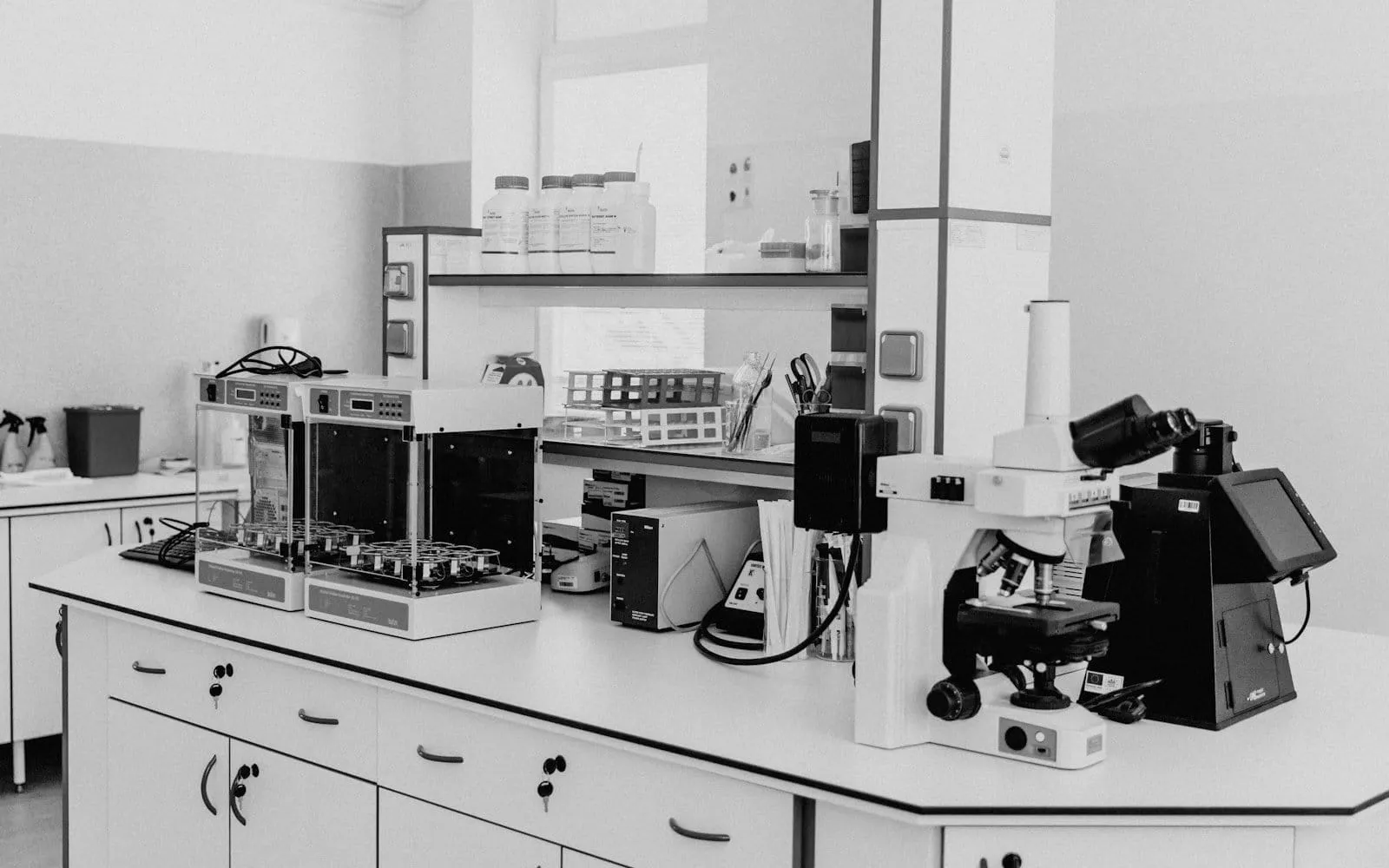 AI-Driven Clinical Site Assessment Solution Accelerating 40% Faster Trial Launches and Reducing 30% Site Selection Cycle Time